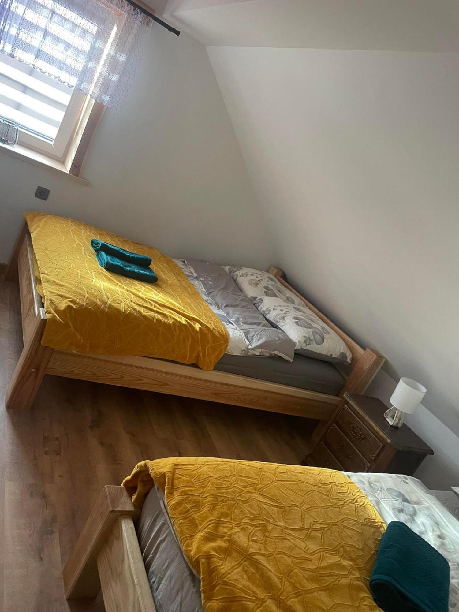 Jaskowa Chata Bieszczady Apartament Z Basenem Baligród Exterior foto